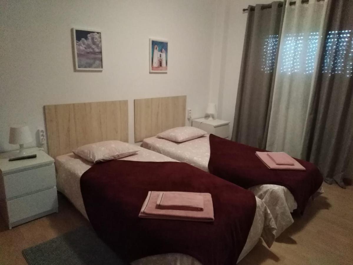 Casa Europa Montijo Bed & Breakfast Ngoại thất bức ảnh